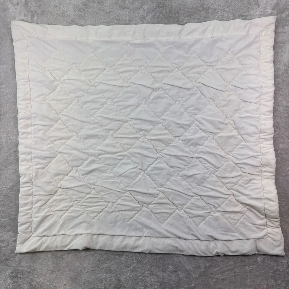 Vtg Unbranded Kids Baby Blanket OS White Yellow Blue Quilted Bear Parade Print